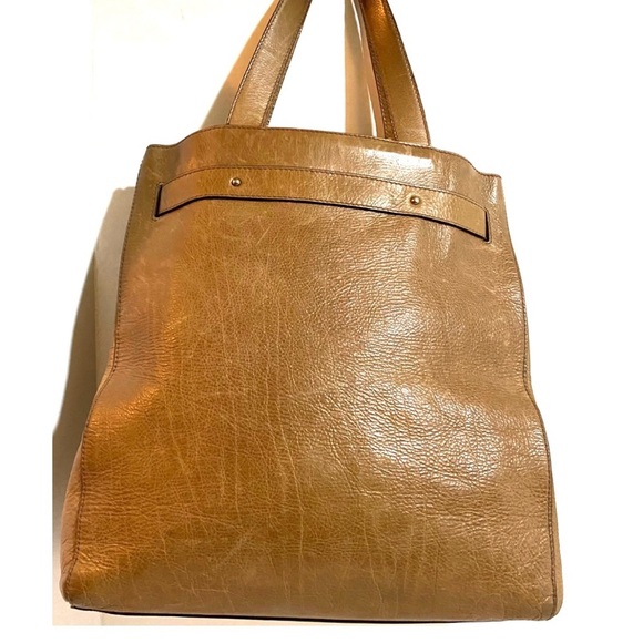 Marc Jacob’s vintage Brown distressed Leather Tote and Pouch Set - Picture 2 of 11